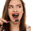 Bleka tänderna med aktivt kol